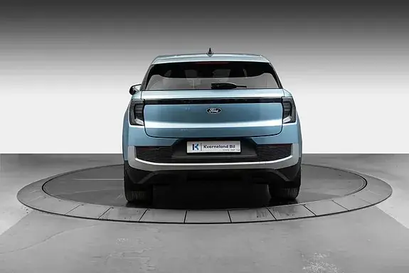 Ford Explorer 2026 photo 4
