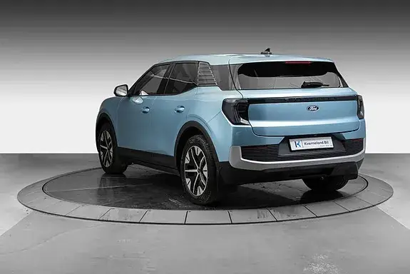 Ford Explorer 2026 photo 3
