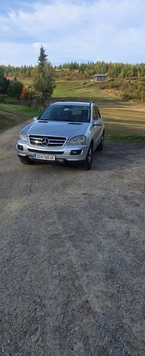 Mercedes-Benz M-Class 2007 photo 2