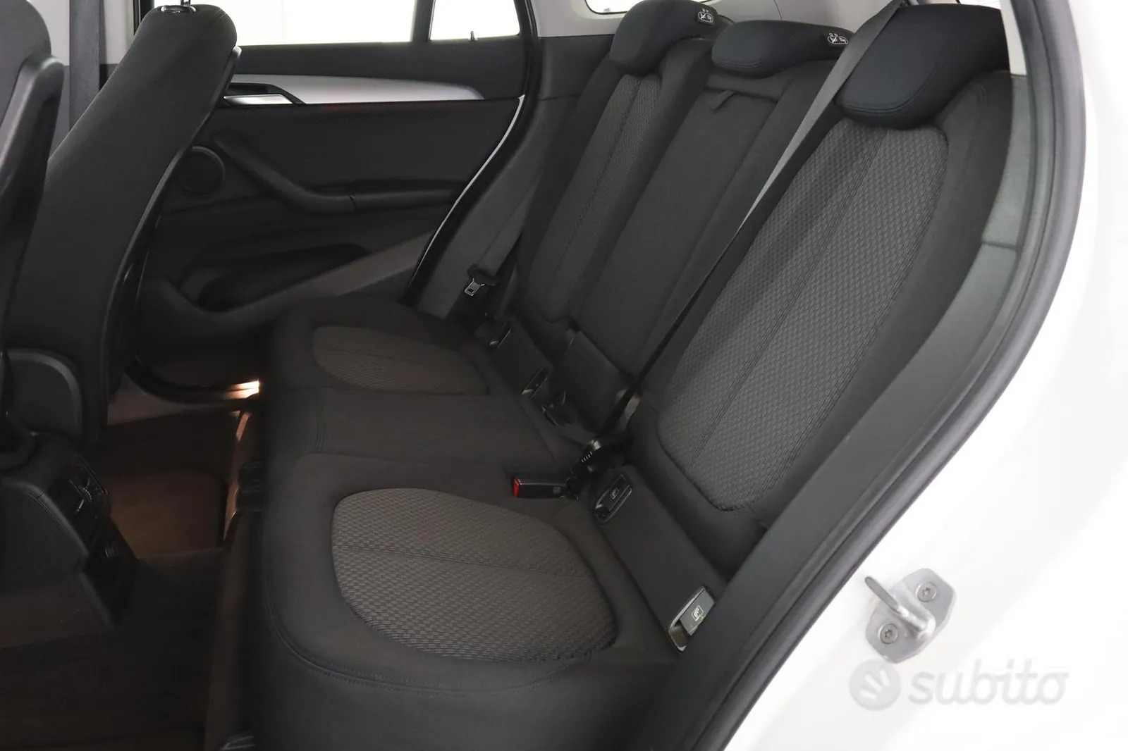 BMW X1 2016 photo 2