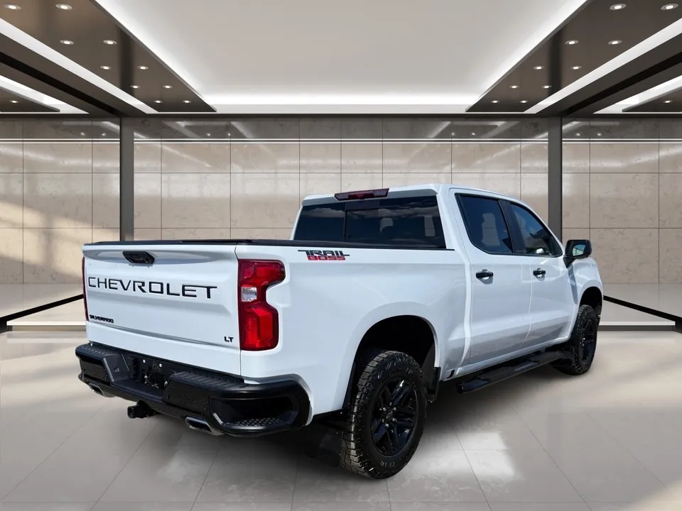 Chevrolet Silverado 1500 2025 photo 3