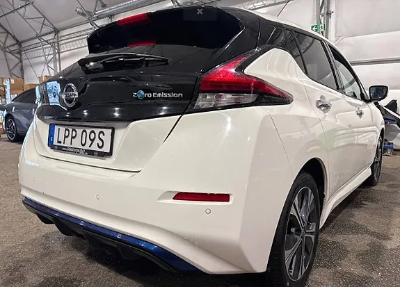 Nissan Leaf 2021 photo 3