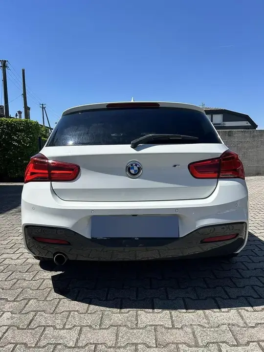 BMW 1 Series 2018 photo 2