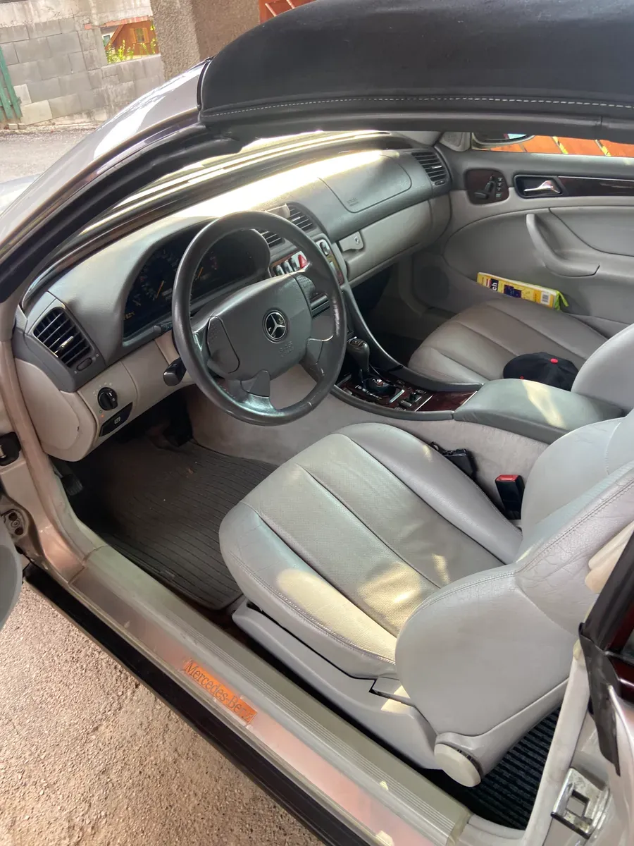 Mercedes-Benz Clk-Class