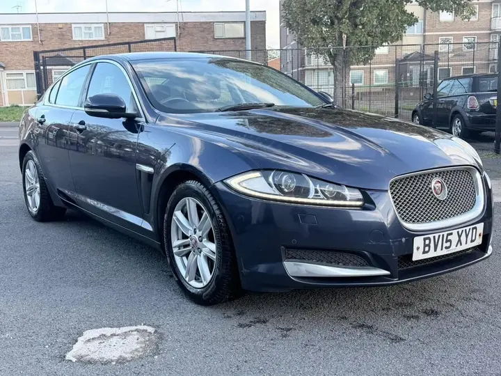 Jaguar Xf 2015 photo 5