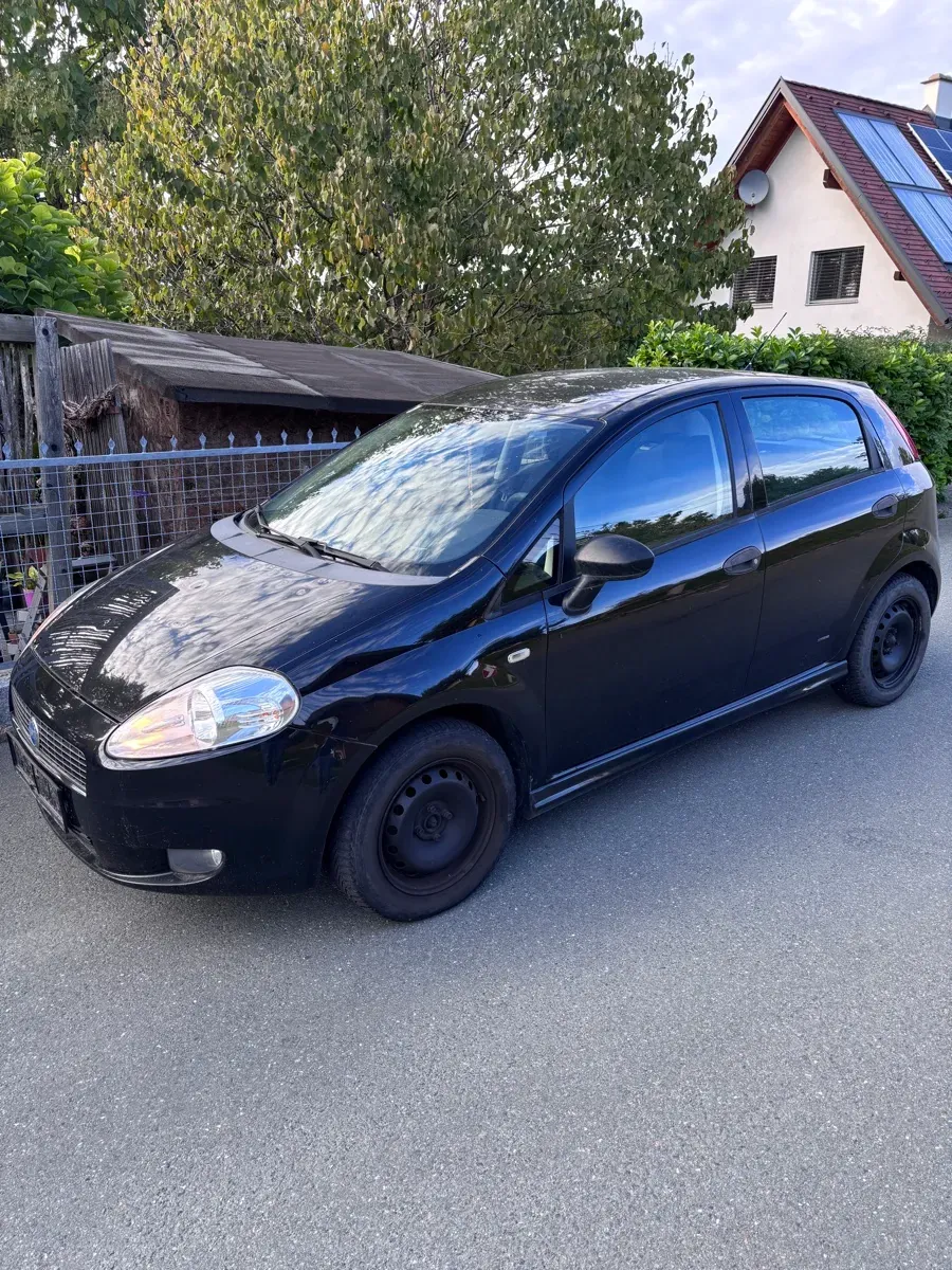 Fiat Punto 2007 photo 2