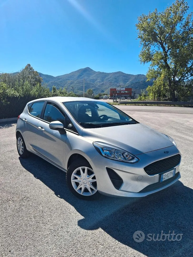 Ford Fiesta 2021 photo 2
