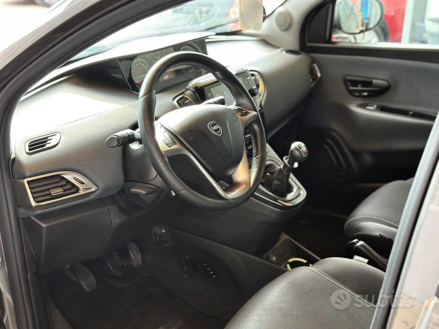 Lancia Ypsilon 2023 photo 3