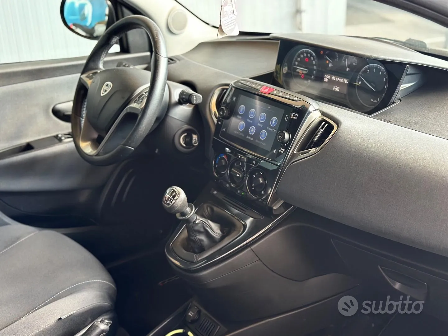 Lancia Ypsilon 2023 photo 5
