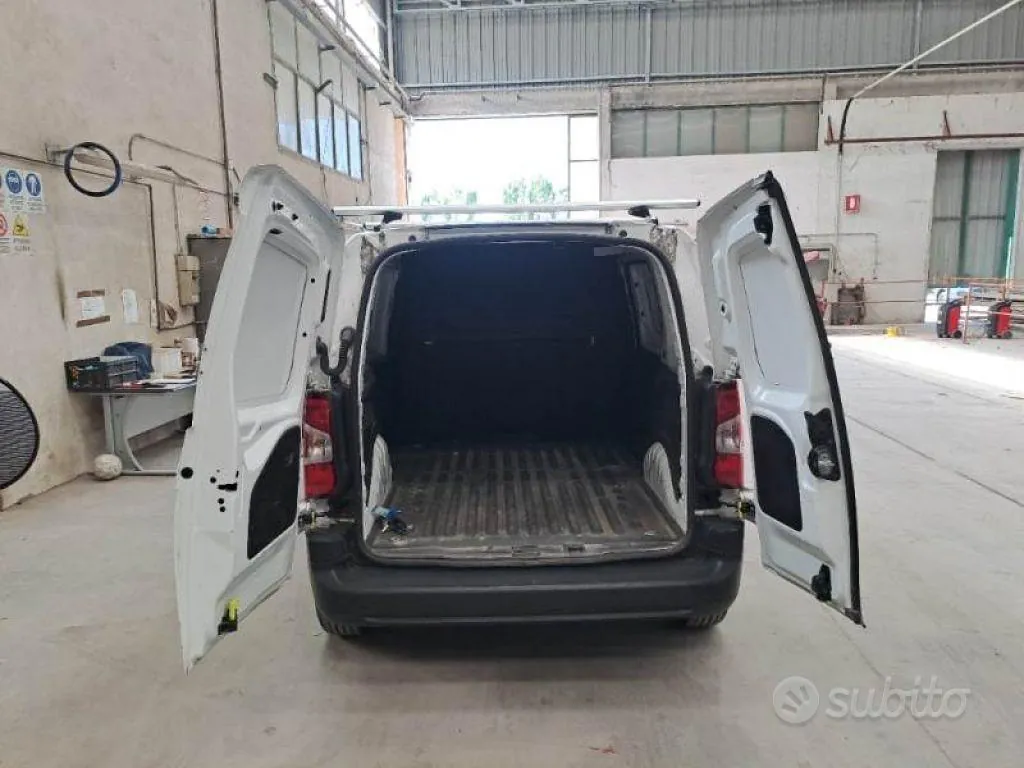 Peugeot Partner 2021 photo 5