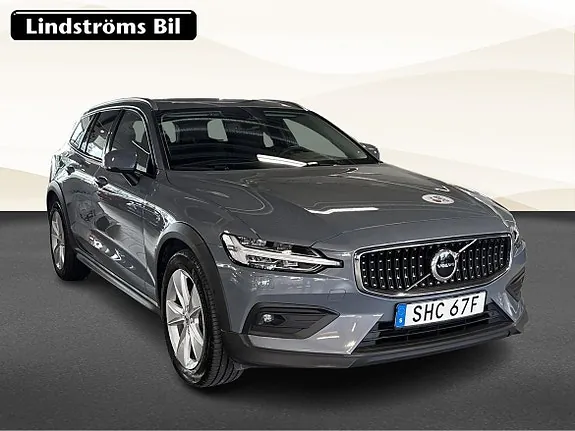 Volvo V60 Cross Country 2023 photo 3