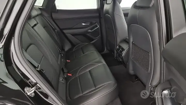 Jaguar E-Pace 2022 photo 5