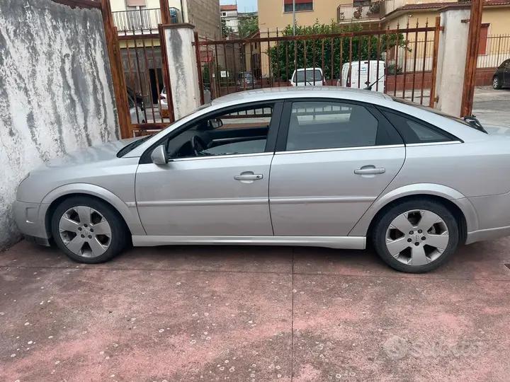 Opel Vectra 2004 photo 4