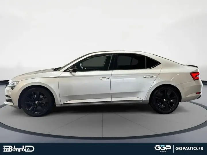 Skoda Superb 2020 photo 2