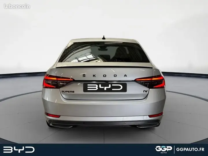 Skoda Superb 2020 photo 4