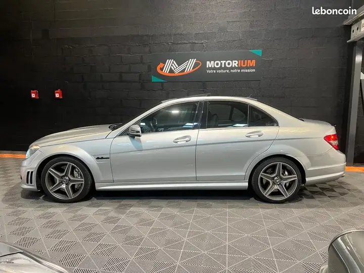 Mercedes-Benz C-Class 2008 photo 2