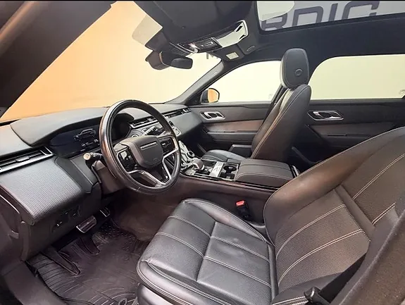 Land Rover Range Rover Velar 2023 photo 5