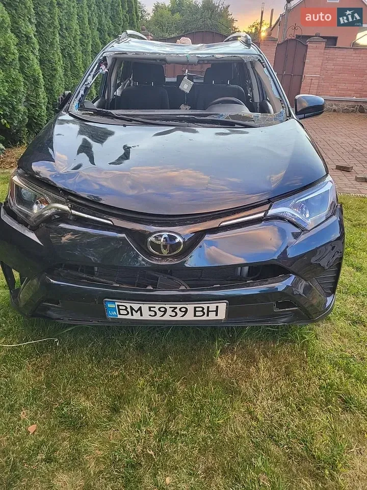 Toyota Rav4 2017 photo 3