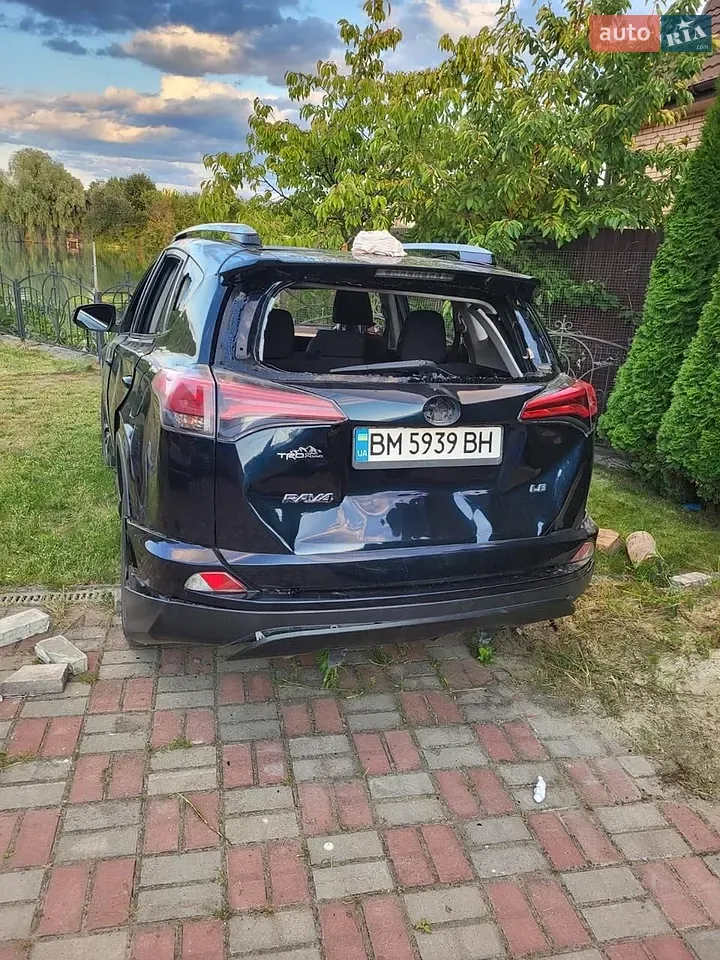 Toyota Rav4 2017 photo 5