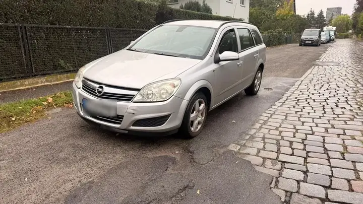 Opel Astra H