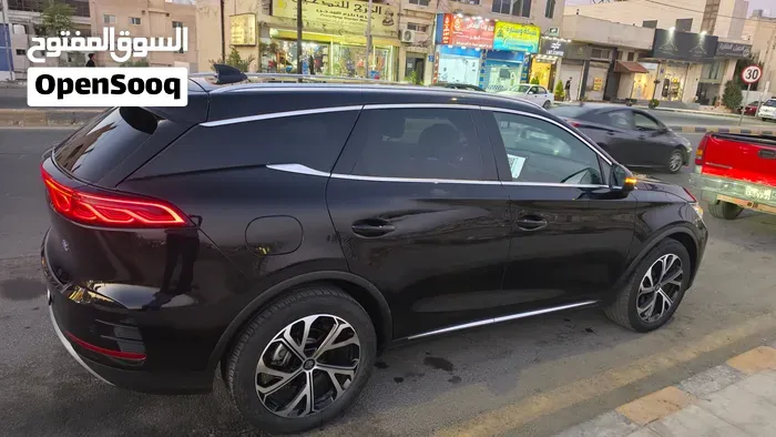 BYD Tang 2024 photo 3