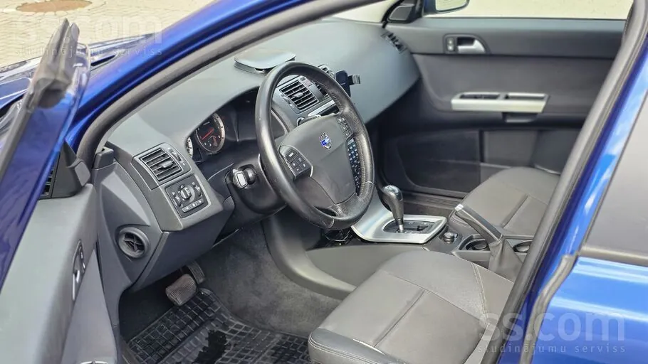 Volvo V50 2005 photo 4