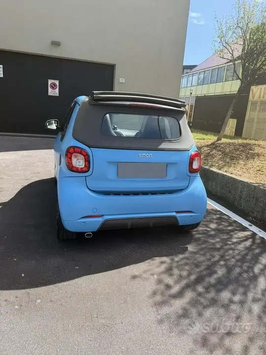 Smart Fortwo 2017 photo 4