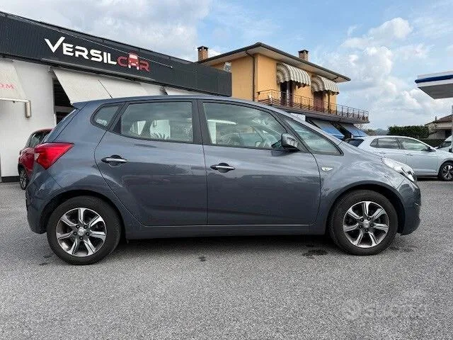 Hyundai Ix20 2016 photo 4