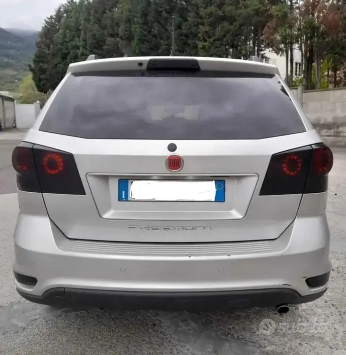 Fiat Freemont 2011 photo 4