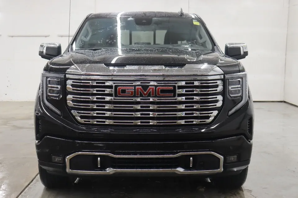 GMC Sierra 1500 2025 photo 3
