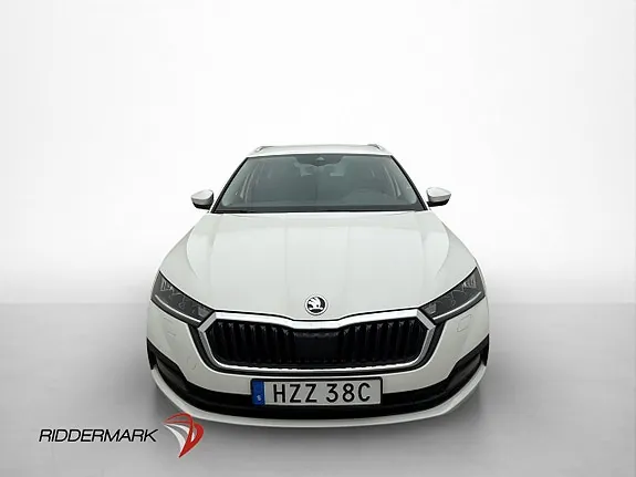 Skoda Octavia 2021 photo 2