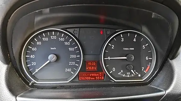 BMW 116I 2009 photo 5
