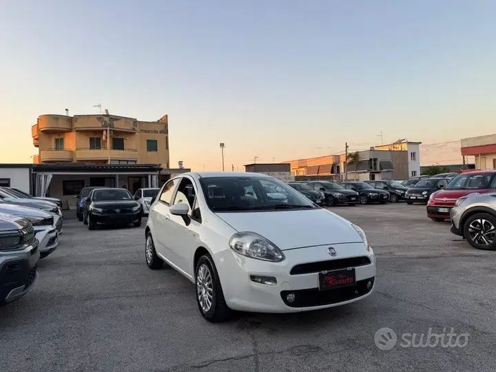 Fiat Punto 2015 photo 3