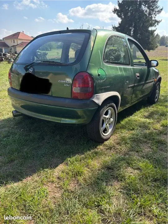 Opel Corsa 1997 photo 2