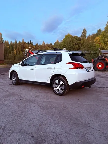 Peugeot 2008 2014 photo 3