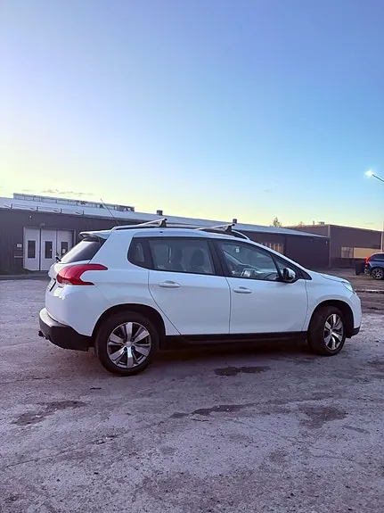 Peugeot 2008 2014 photo 4