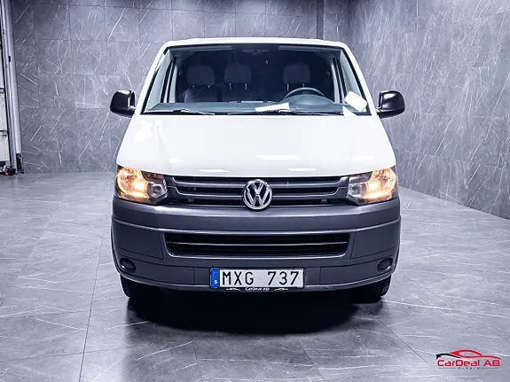 Volkswagen Transporter 2013 photo 2