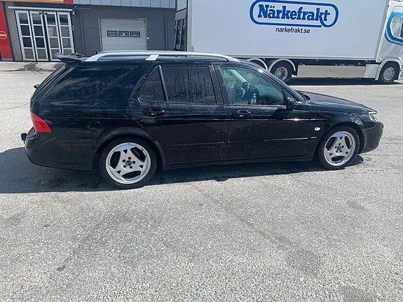Saab 9-5 2008 photo 4