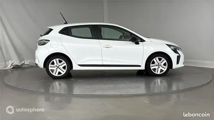 Renault Clio 2025 photo 4
