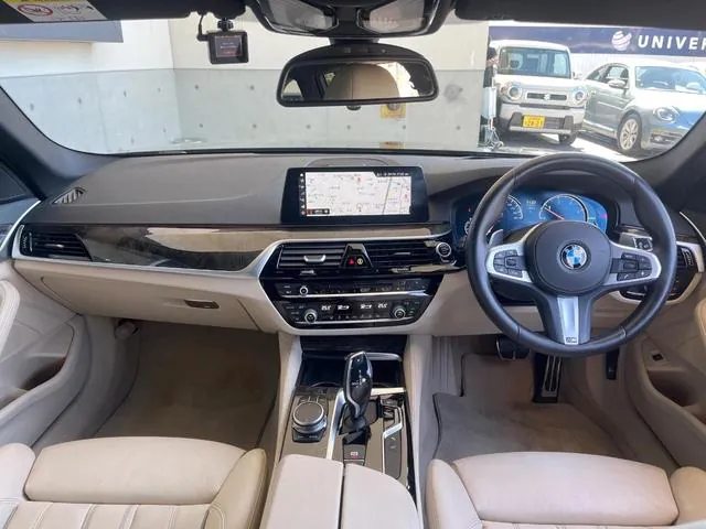 BMW 530I 2017 photo 2