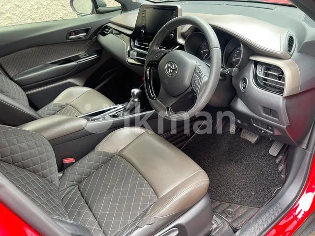 Toyota Chr 2019 photo 2