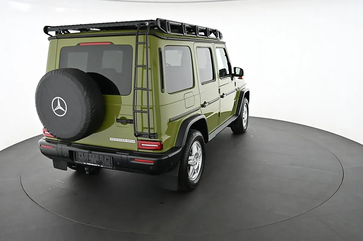 Mercedes-Benz G-Class 2025 photo 2