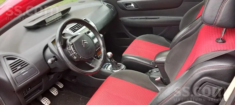 Citroen C4 2007 photo 4