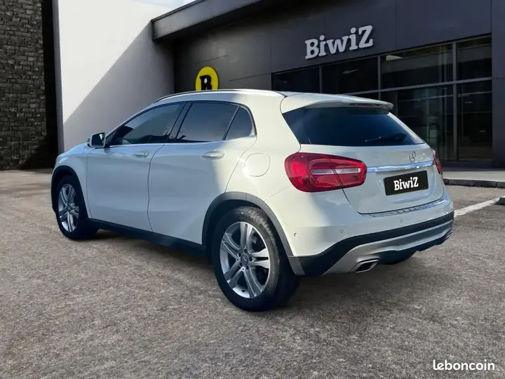 Mercedes-Benz Gla 2015 photo 3