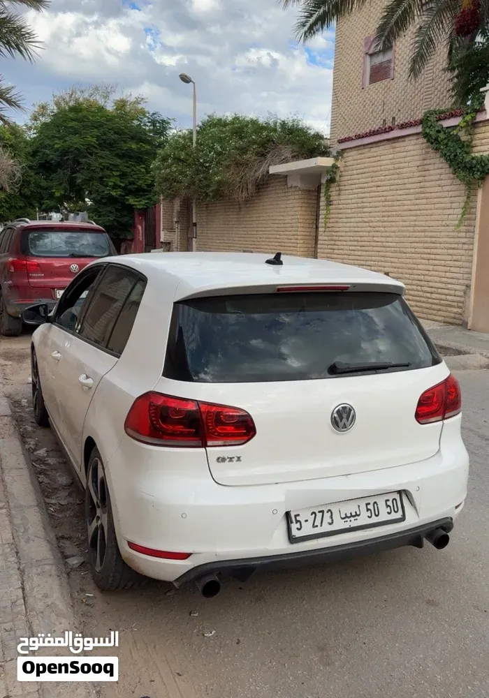 Volkswagen Golf Gti 2012 photo 4
