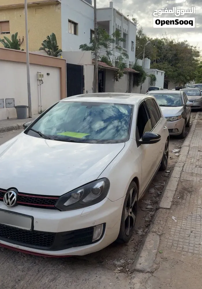 Volkswagen Golf Gti 2012 photo 3