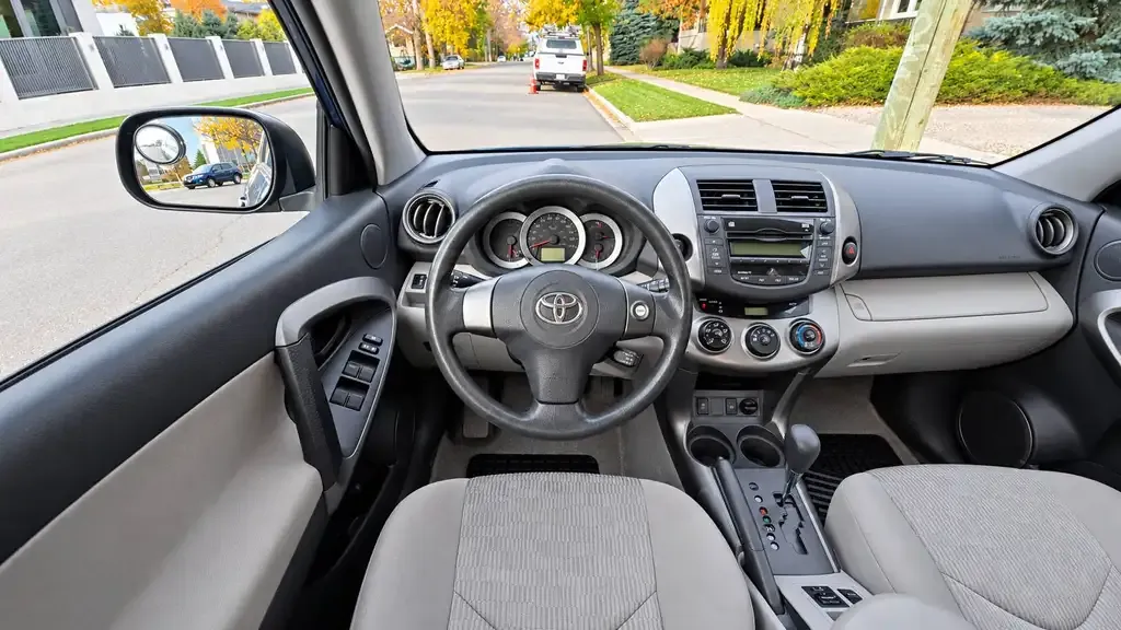Toyota Rav4 2009 photo 5