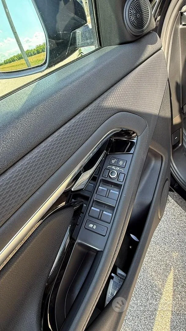 Land Rover Evoque 2020 photo 4