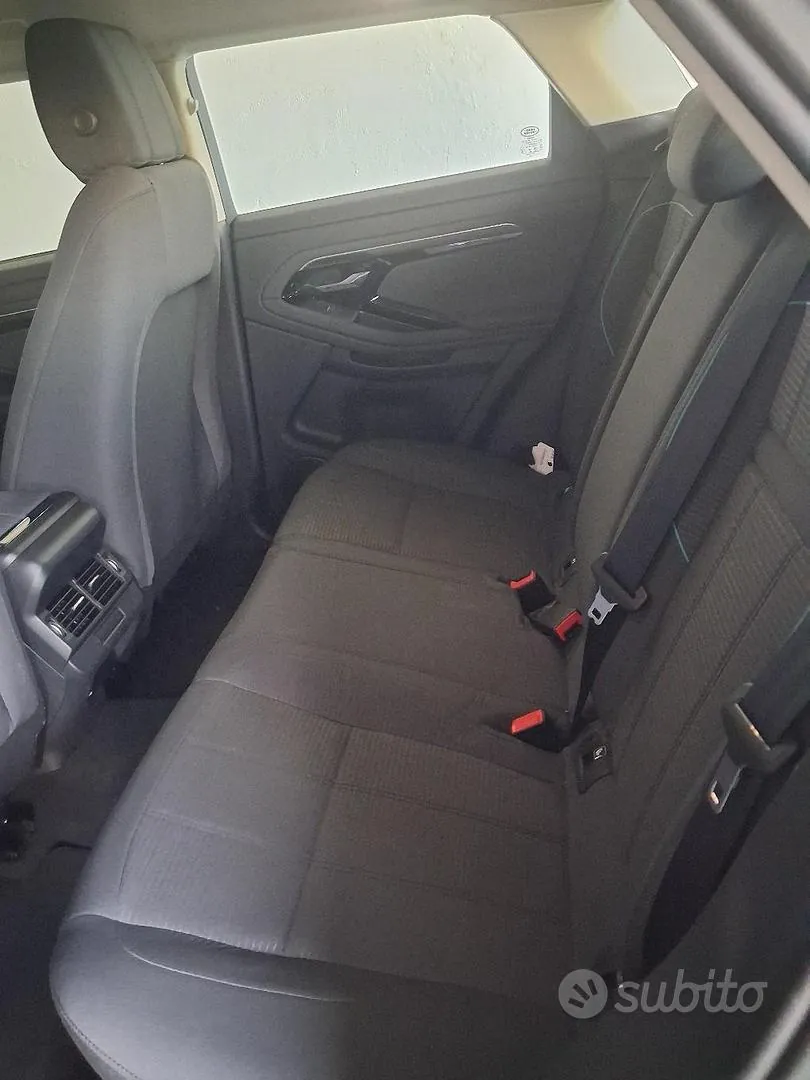 Land Rover Evoque 2021 photo 5