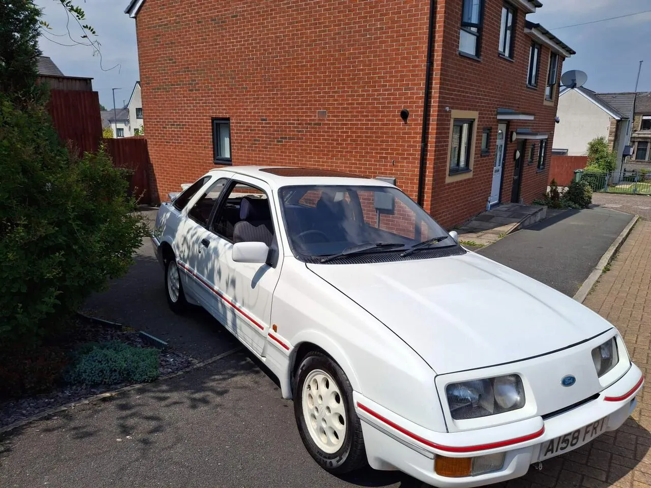Ford Sierra 1983 photo 4